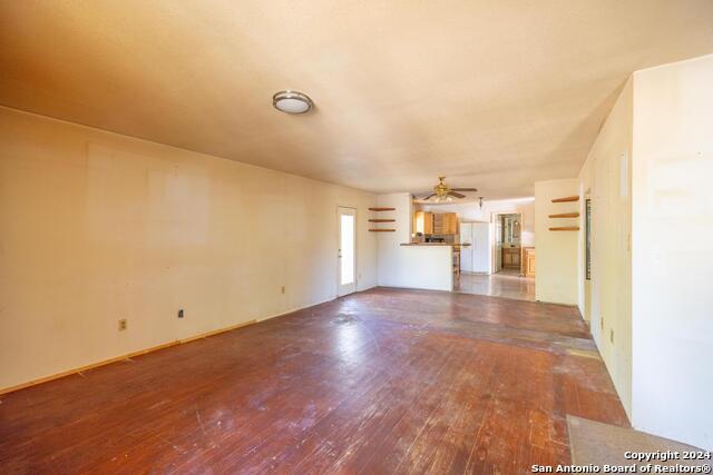 408 Broade Way Property Photo 42