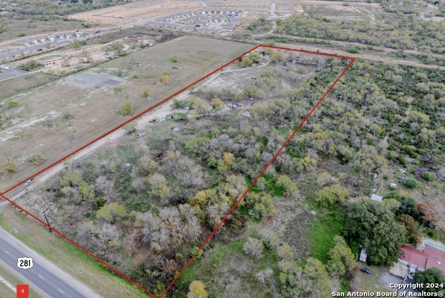 14988 Us Highway 281 N Property Photo 2