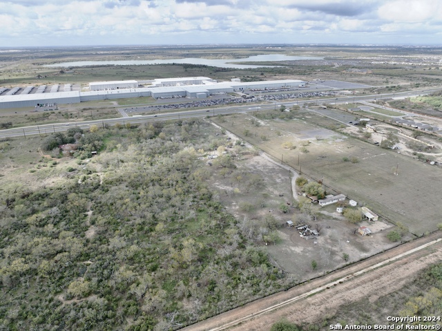 14988 Us Highway 281 N Property Photo 6