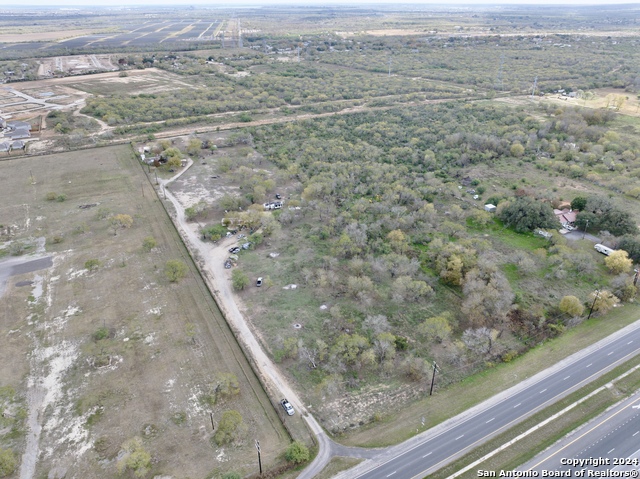 14988 Us Highway 281 N Property Photo 9