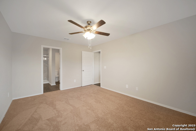 524 Roquefort St Property Photo 8