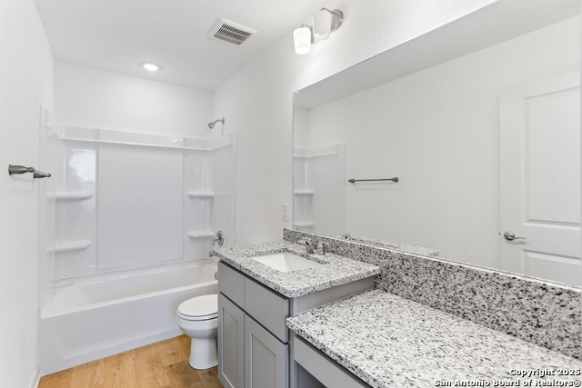 3606 Palmwood Terrace Property Photo 18