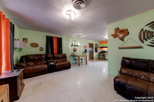 610 14th Street Property Photo 8