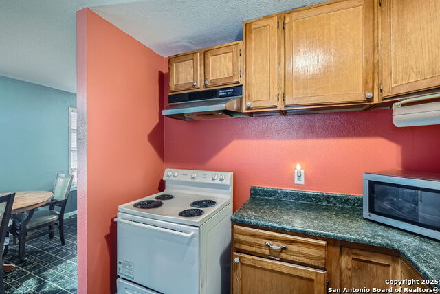 906 Shemya Ave Property Photo 11