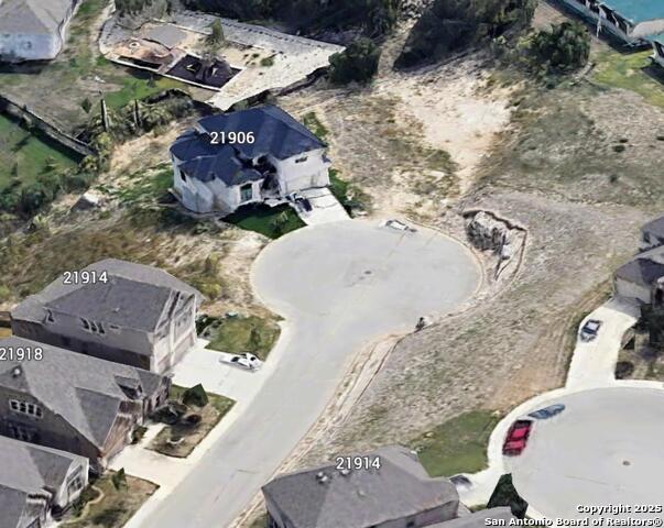 21902 Big Bend Property Photo 16