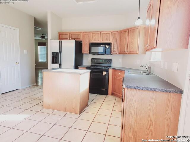 4106 Camfield Property Photo 8