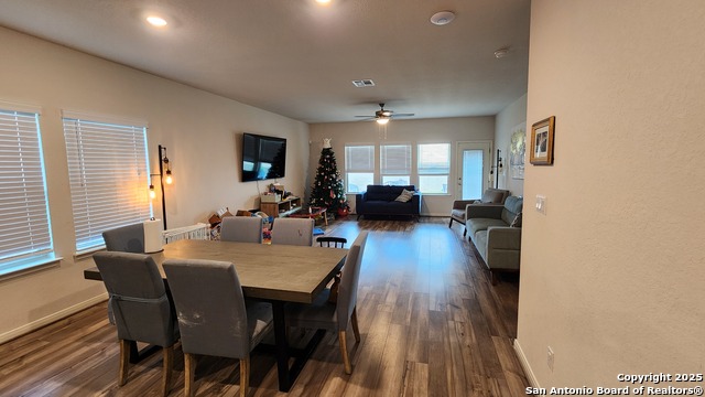 1410 Arcadian Lily Property Photo 11