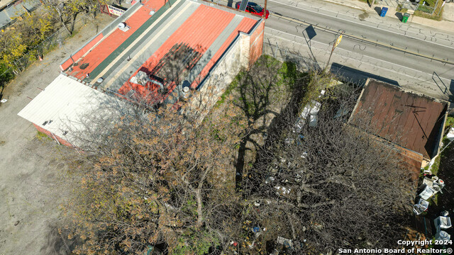 2112 Guadalupe St Property Photo 6