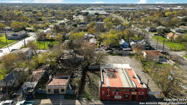 2112 Guadalupe St Property Photo 13