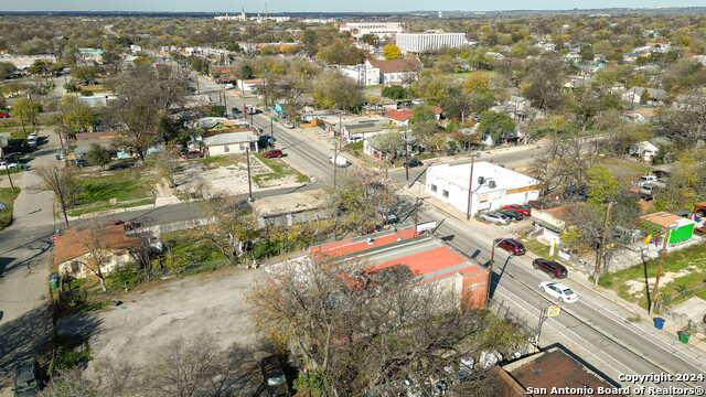 2112 Guadalupe St Property Photo 14