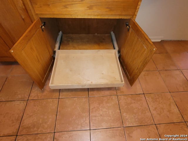 414 Burton Ave Property Photo 14