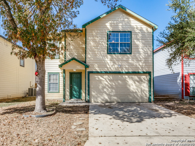8227 Grand Bnd Property Photo 1