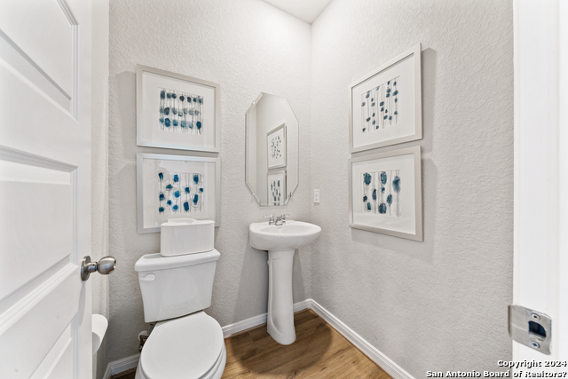 9311 Kinsel Park Property Photo 17