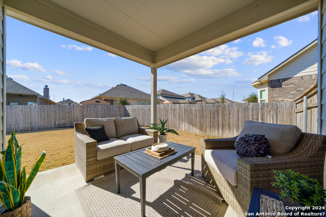 4715 Island Hollow Property Photo 27