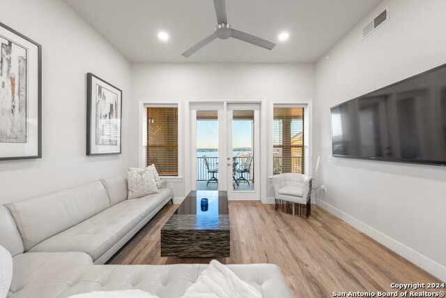 101 West Bank Property Photo 1