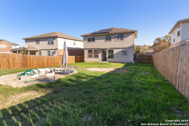 135 Coopers Hawk Property Photo 17