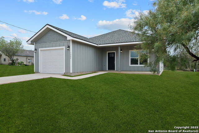 1307 Willow Lane St Property Photo 5