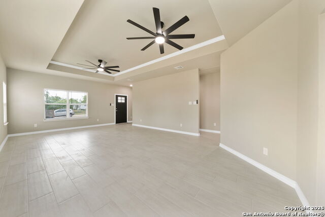 1307 Willow Lane St Property Photo 17