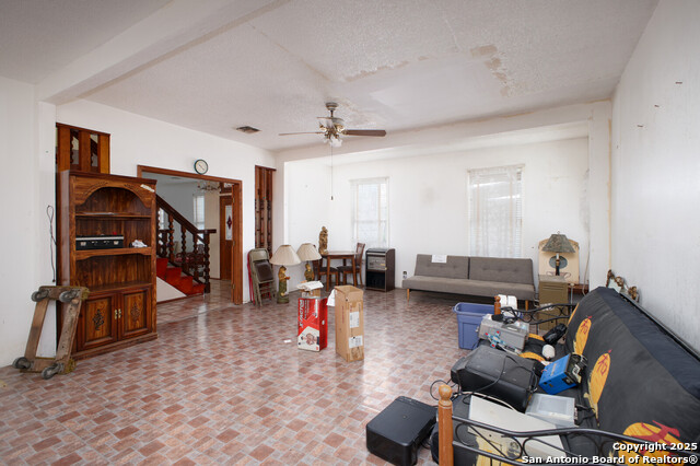 132 Dalehurst Dr Property Photo 5
