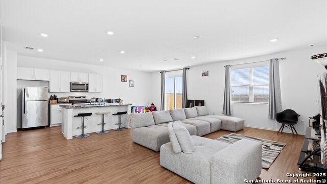 4202 Admirals Bend Property Photo 5