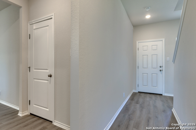7638 Birch Hollow Property Photo 6