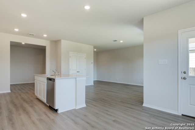 7638 Birch Hollow Property Photo 15