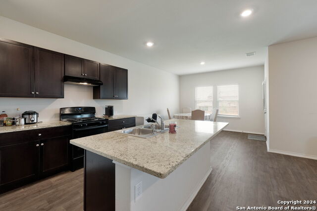 14006 Kenyte Row Property Photo 7