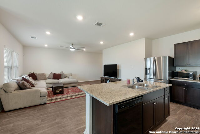 14006 Kenyte Row Property Photo 9