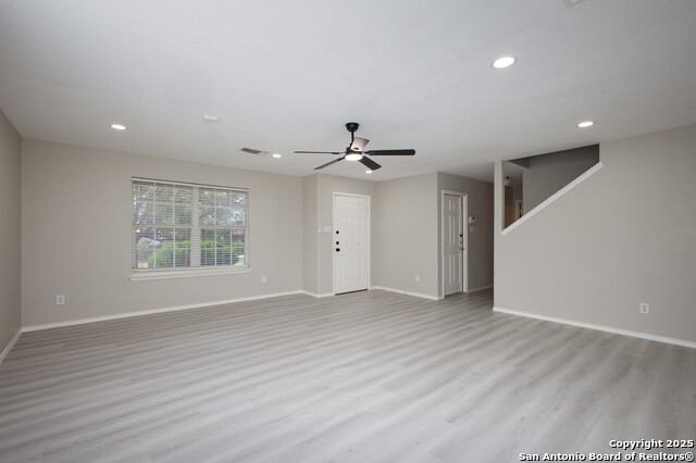 2262 Colorado Bnd Property Photo 8
