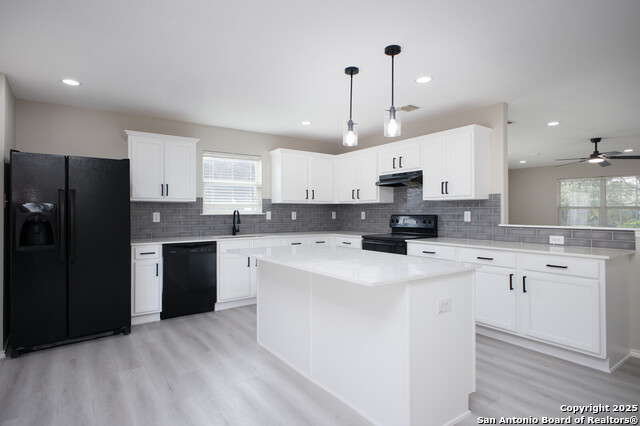 2262 Colorado Bnd Property Photo 13