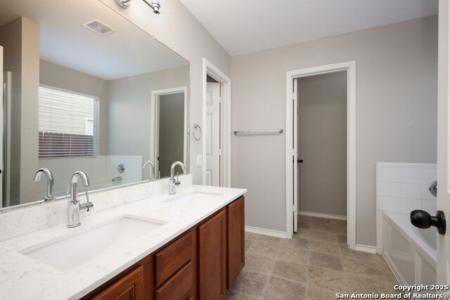 2262 Colorado Bnd Property Photo 20