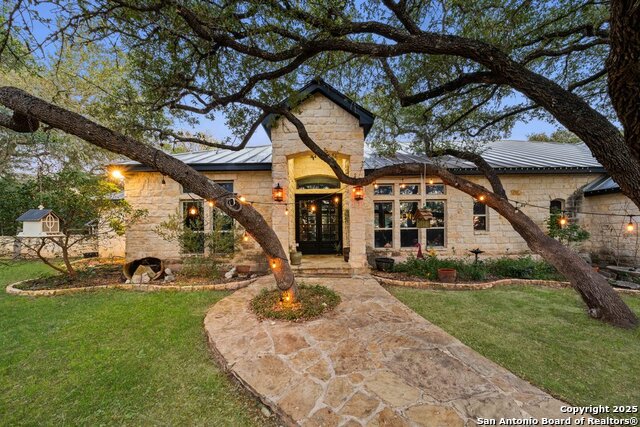 517 Acacia Pkwy Property Photo 3
