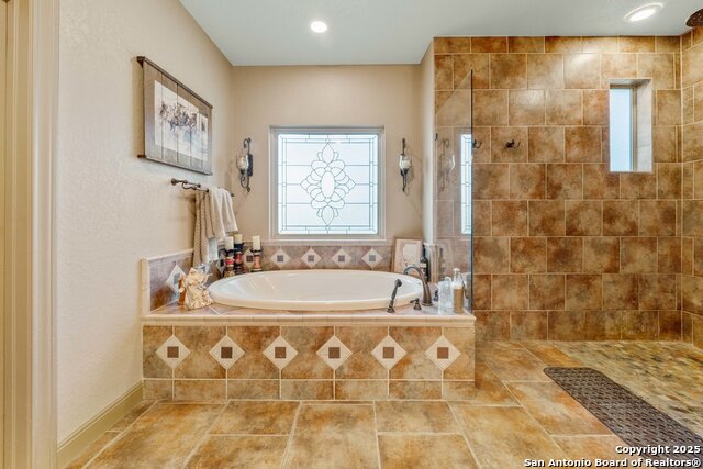 517 Acacia Pkwy Property Photo 24