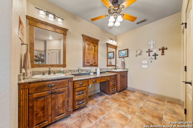 517 Acacia Pkwy Property Photo 26