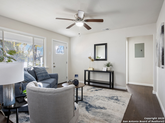 1345 Crystal Property Photo 7