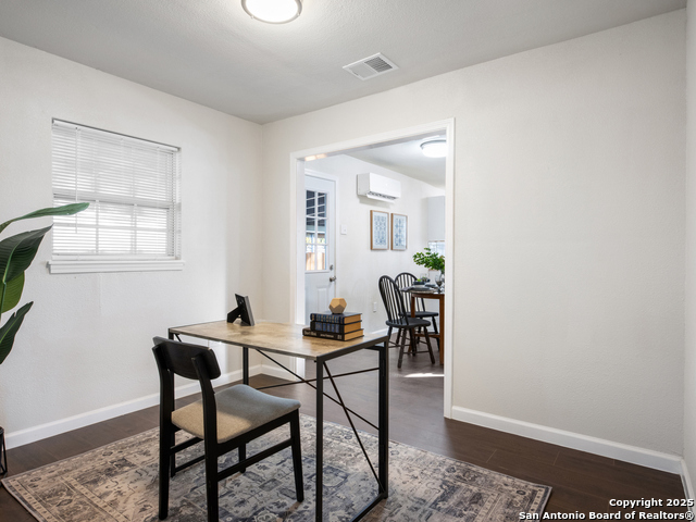 1345 Crystal Property Photo 14