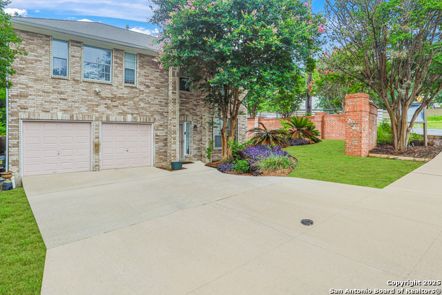 3002 Fall Way Property Photo 2