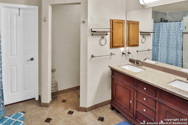 3002 Fall Way Property Photo 18