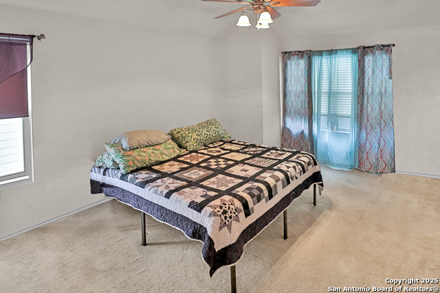 3002 Fall Way Property Photo 20