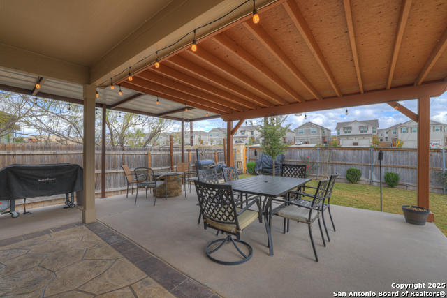 7718 Champion Creek Property Photo 20