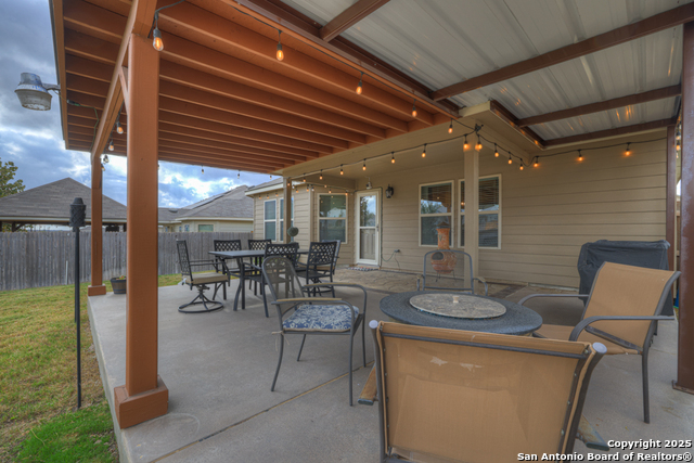7718 Champion Creek Property Photo 22