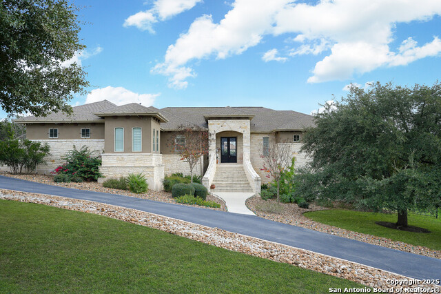22718 Fossil Peak Property Photo 3