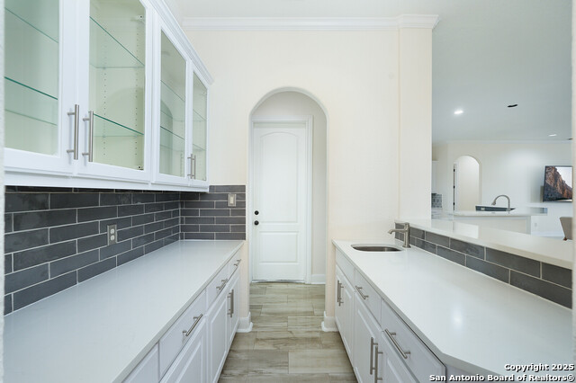 22718 Fossil Peak Property Photo 11