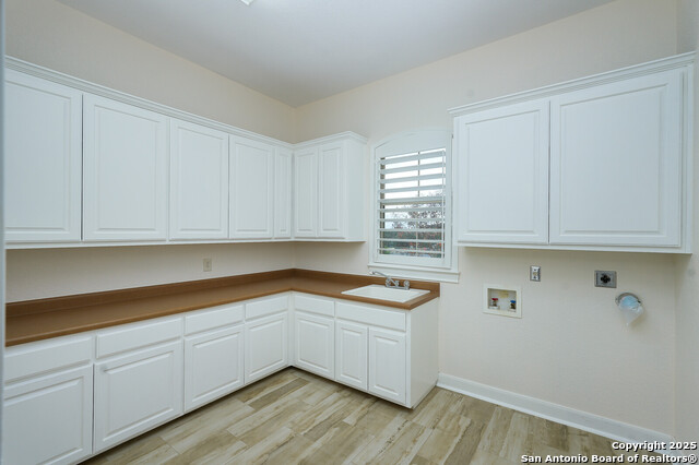 22718 Fossil Peak Property Photo 26