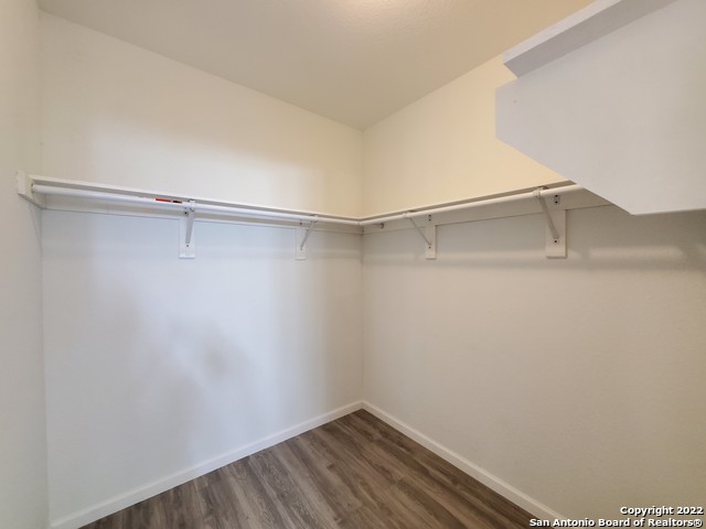 815 Waverly Ave Property Photo 15