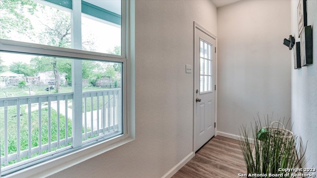 815 Waverly Ave Property Photo 26