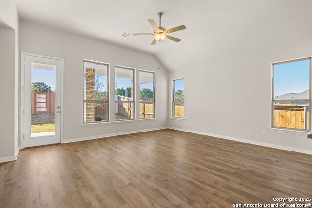 344 Hulda Trail Property Photo 15
