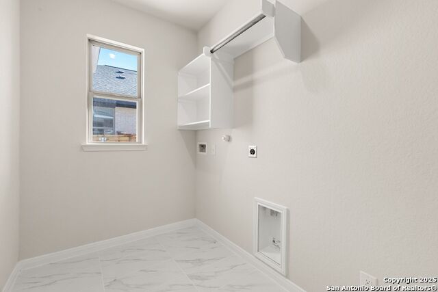 344 Hulda Trail Property Photo 24