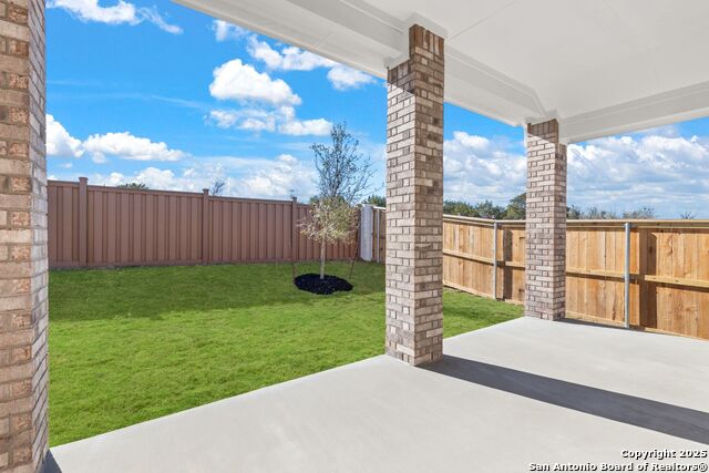 344 Hulda Trail Property Photo 25