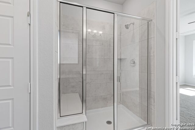 2902 Rough Hollow Property Photo 23